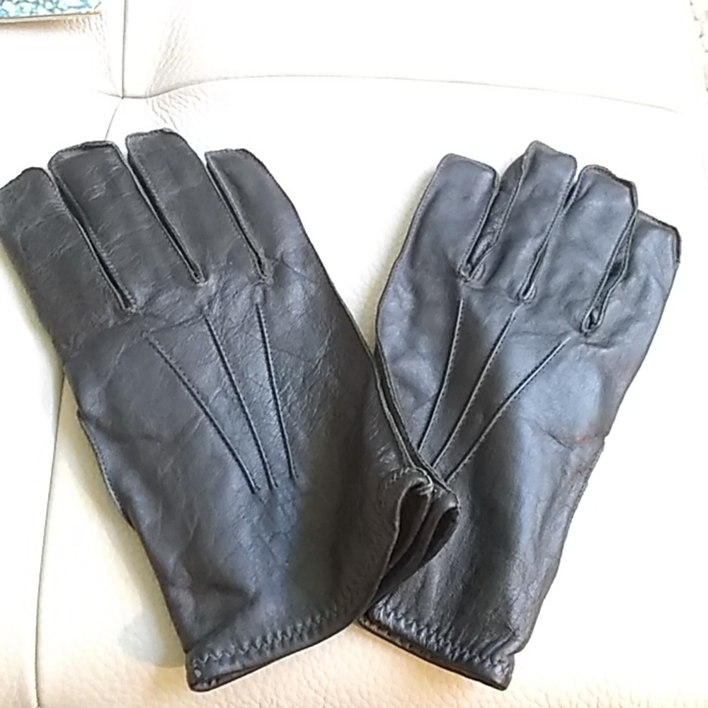Fully Lined Black Gloves Size 13